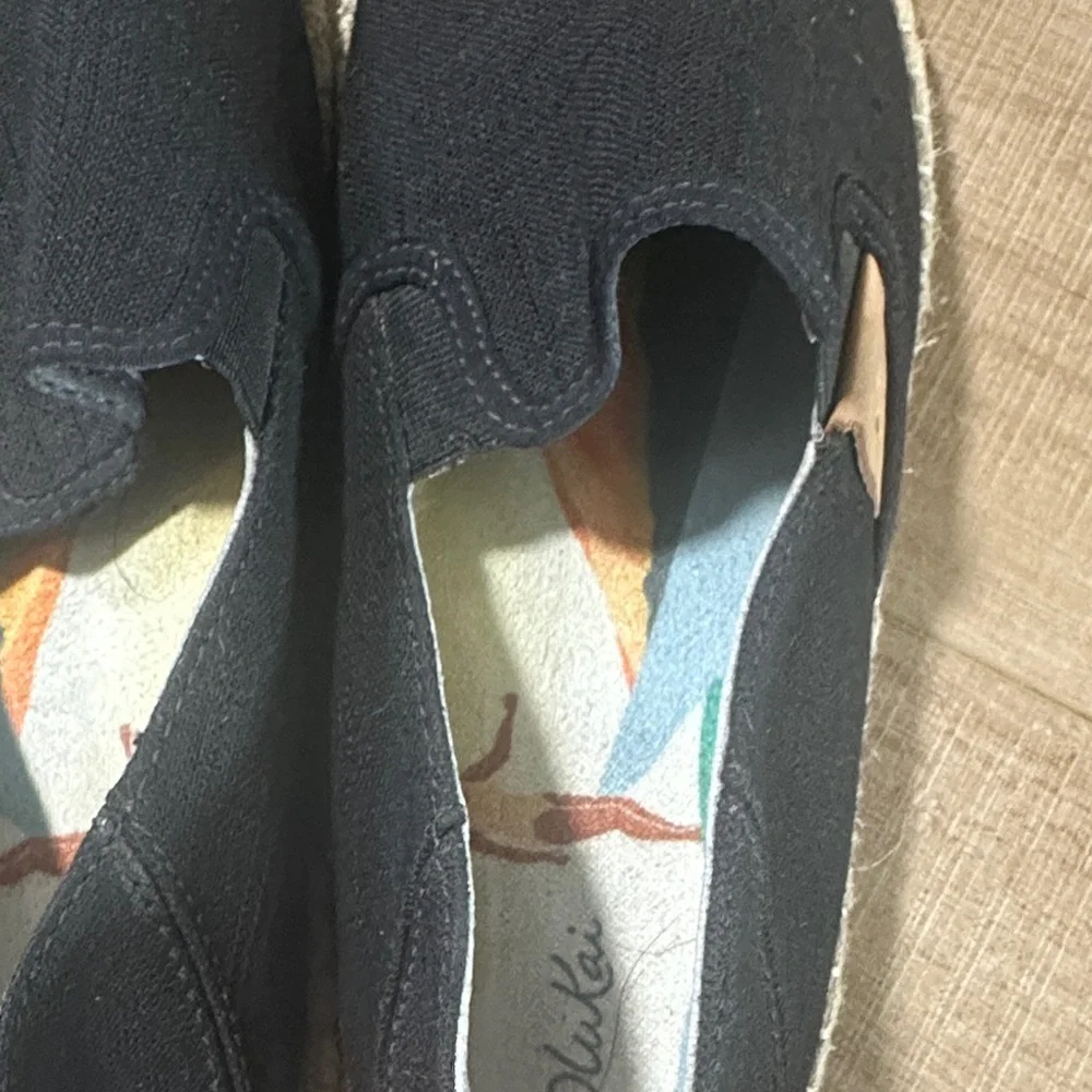 OluKai classic slip